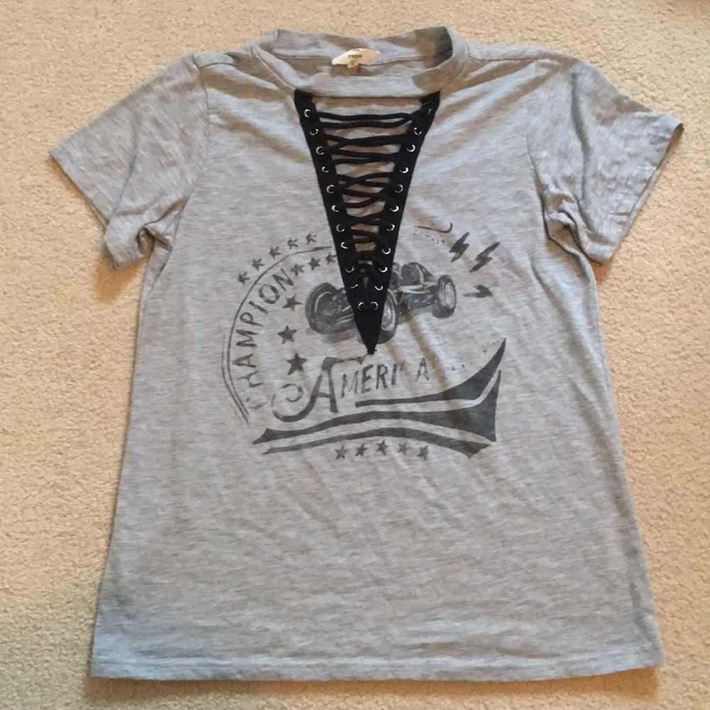 Gray Criss-Cross Printed Tshirt